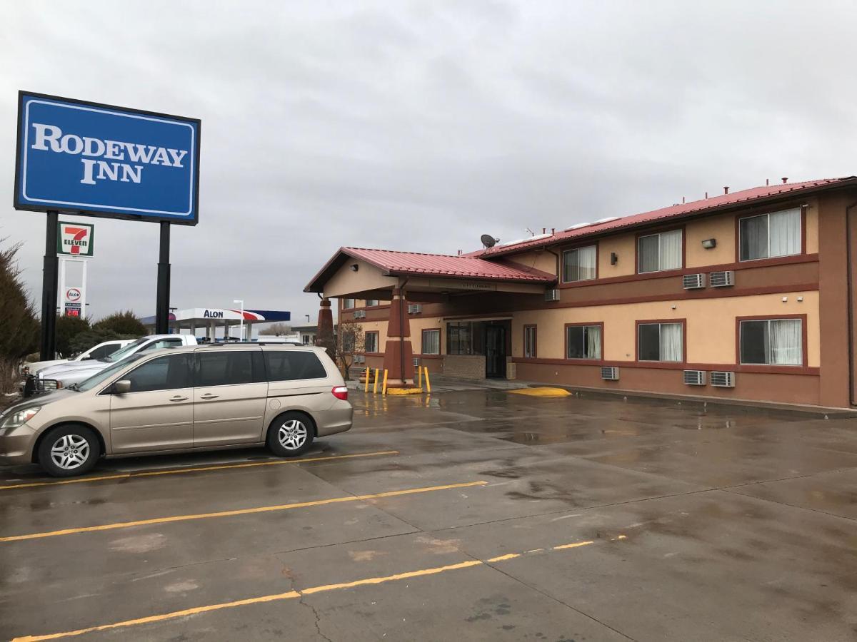 Rodeway Inn Moriarty Bagian luar foto