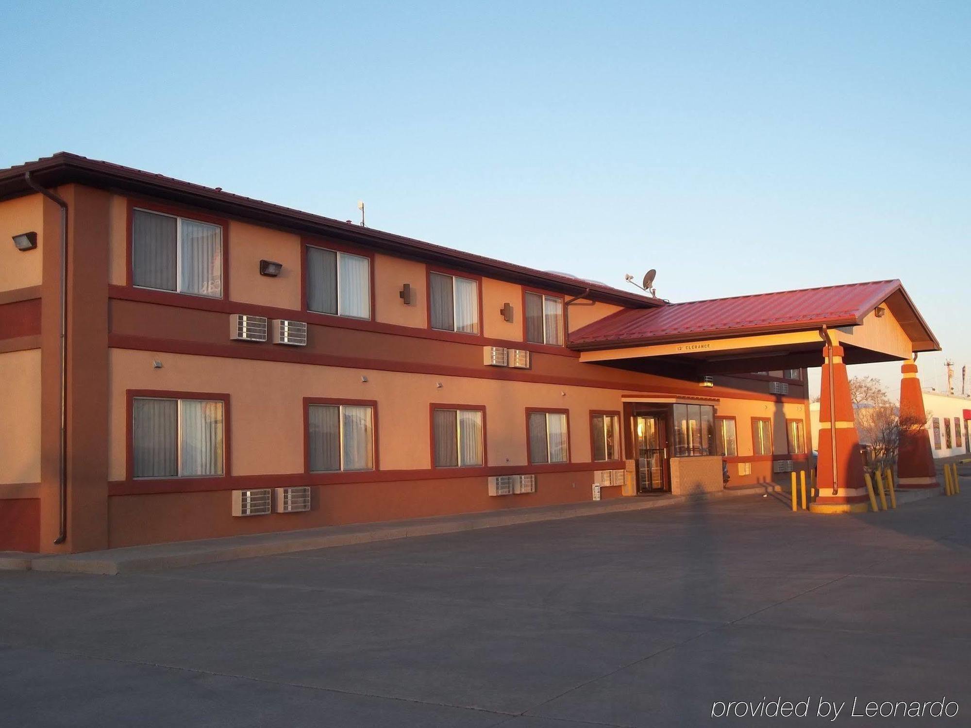 Rodeway Inn Moriarty Bagian luar foto